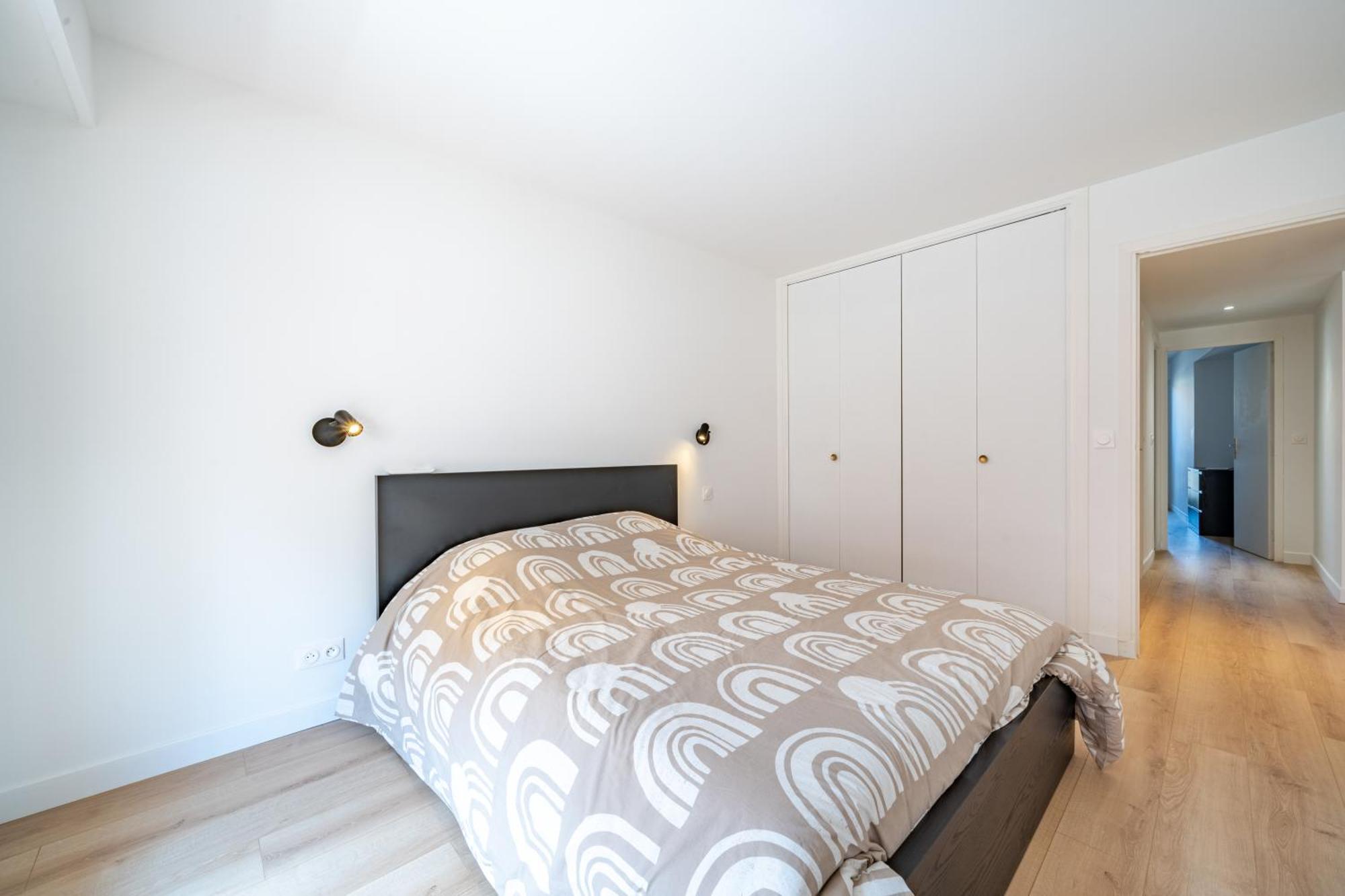 Near Old Town And Apartment Fully Renovated Ницца Экстерьер фото