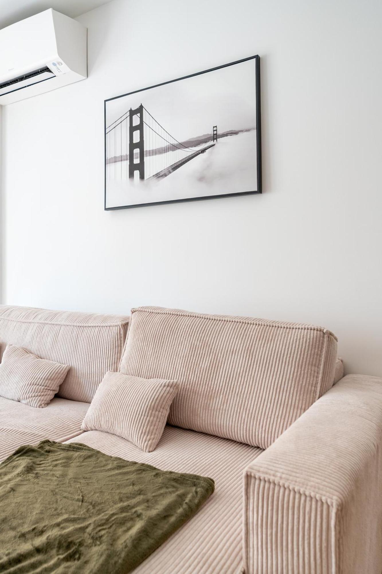 Near Old Town And Apartment Fully Renovated Ницца Экстерьер фото